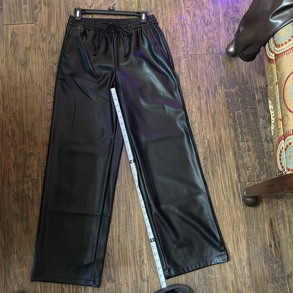 Women’s Gap Black Leather Pant Sz S - Picture 5 of 6